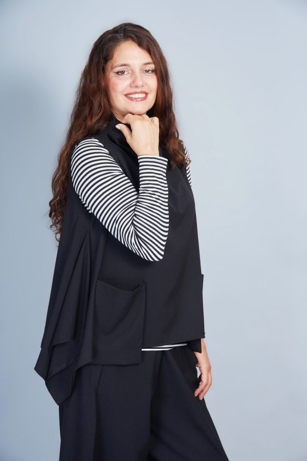 Chaleco Modelo Caren Color Negro