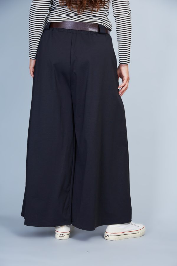 Pantalón Modelo Anuk Color Negro